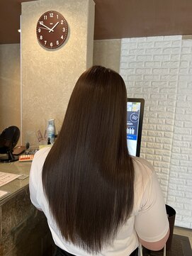 リー 東三国(Lee) 縮毛矯正