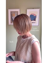 ヴィッカ ヘアーアンドメイク(vikka. hair and make) ハイトーンショートボブ