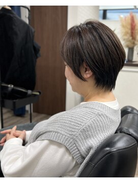 みっつんち くびれショート