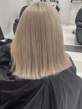 ビーシャンス(B.Chance) ミルクティーベージュ