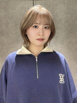 シェノン 表参道(CHAINON)&nbsp;ハッシュボブ　レイヤーボブ　ホワイトミルクティーベージュ