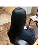 思わず触れたくなる、うるツヤ髪へ◎
