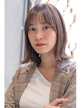 アメリ 新宿(Ameri) Ameri 透明感グレージュ　イルミナカラー　【新宿】