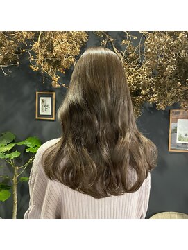 ランタン(LANTERN) オリーブベージュ#ブリーチ#ナチュラル＃山科