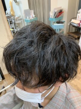 ハグエヴェック(HUG AVEC) スパイラルパーマ