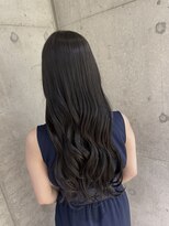 リビンバイアフロート(Livin by afloat)&nbsp;ロングスタイル　地毛風　グレーアッシュ　おおたかの森