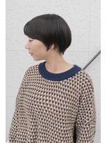 ビーヒアナウ N゜03 金沢駅西店(BE HERE NOW) 大人可愛い20代30代40代黒髪前下がりショートボブ丸みショート