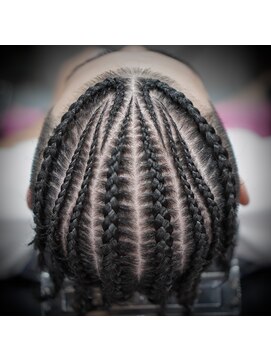 ツークツワンク バーバー 新宿(ZUG2WANG BARBER) コーンロウ