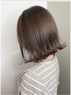 レポヘアー(Repos hair) 20代30代40代ストレートボブリップラインラベンダーベージュ