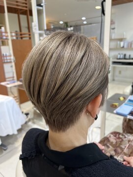 アンフェリール 原島店(Em Fellir) 大人ショートボブ/ニュアンスカラー/30代40代50代