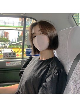 ナループロア ルームー(Nalu pu loa ROOMOO) 王道タッセルカットを目指すなら顎ラインが一番小顔効果バツグン