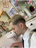 ローフェードクルーカット