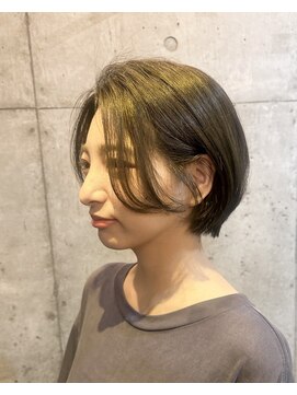 デュッカ(ducca) ショートボブ×暗髪オリーブベージュ