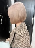 王道ボブ ハイトーンベージュ 梅田