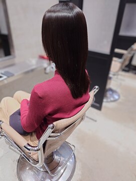 カーサ キッチン(KITCHEN) 美髪ストレートスタイル