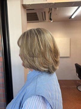 バロックトーキョー(BAROQUE TOKYO) 外国人風ハイライト/バレイヤージュカラー【表参道原宿美容室】