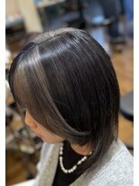 グランド ビューティー ビーズ 緑店(Grand Beauty B's)&nbsp;クルエラ風カラー/デザインカラー/ポイントカラー