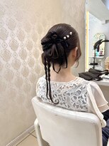 フレア(FLAiR)&nbsp;360度どこから見ても可愛いカチモリリボン／上大岡／ヘアセット