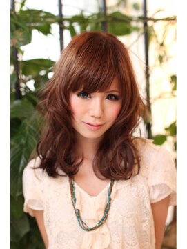 ガランテ(Galante) ミディアムマッシュIラインスタイル