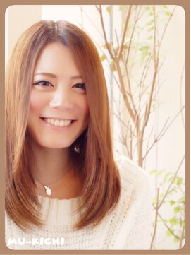 むーきち 三鷹(mu-kichi) 顔周り包み込む大人かわいい柔らかセミロング【mu-kichi三鷹】