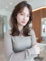 ケアリー 成増(Carelly) ☆外ハネボブアッシュブラウンネオウルフツイストパーマ