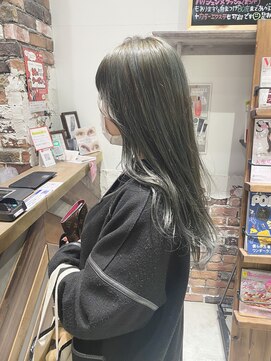 ヘアラウンジ アングゥ(hair lounge ungu) オリーブカラー