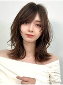 カジュアルレイヤー ミディアムヘア