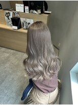 アヴァンス 京橋店(AVANCE)&nbsp;透明感のあるグレージュヘア