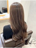 ハイライト×ベージュ系カラー