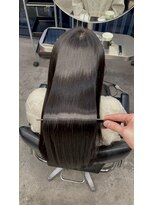 巻かずに目を引く艶髪へ