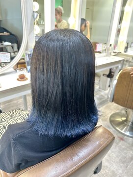 コル(CoL) ブリーチ一回でブルーのグラデーションカラー☆