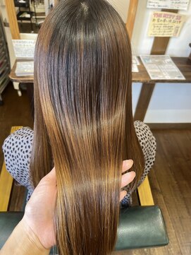 ル コワン ククー(Le coin coucou) 酸性ストレート