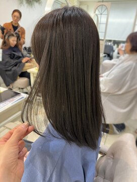 ベルバイグレイス(BELLE by grace) 【赤みを消したオリーブグレージュ】