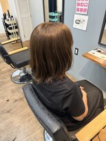 レアレア ヘアアンドライフ(LeaLea)&nbsp;黒髪/クラゲヘアー/オリーブグレー/小顔/ココアベージュ/伊丹