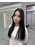 市野瀬裕奈/センター分け/博多韓国ヘア/黒髪ロング/レイヤー