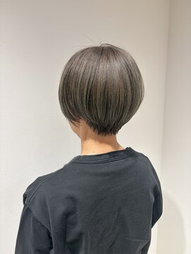 シーインフィニート 銀座店(C∞) 丸みショート/白髪ぼかし/マッシュショート【銀座/築地/新富町】