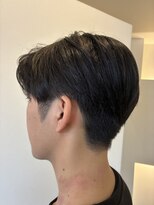 ミックタック(MICK TACK)&nbsp;センターパート 刈り上げ