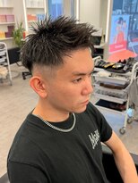 ルースト 心斎橋店(ROOST) 刈り上げセンターパート/波巻きツイストスパイラル/心斎橋