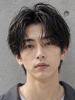 オグジュアリー 表参道(aux.)&nbsp;毛流れハンサムショートセンターパートメンズ黒髪爽やか