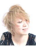 動きのある軽ーいショートスタイル