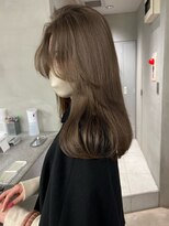 サイン 表参道(SIGN)&nbsp;レイヤーカットグレージュカラーデザインカラーシルキーベージュ