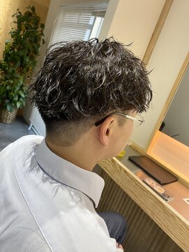 クオル 立川(QOL) 無造作ツイスパ 刈り上げ、短髪との相性◎