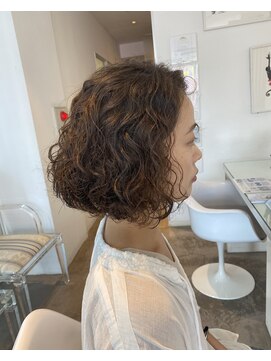 アージェガーデン(AGEE GARDEN) ウェーブボブ