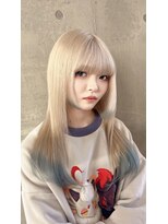 モニカ 原宿店(MONIQA) ホワイト 裾ブルー