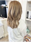 福山市Caaryハイトーンホワイトベージュロングレイヤー20代30代