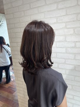 ミディアムボブ