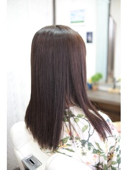 ティーフォースプラス(T force plus)の写真/【乾燥が気になる季節に】うねり、広がり、まとまらないなど悩みがある方必見！潤いまとまるツヤ髪に＊