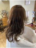 白髪でお悩みの方も一発解決♪イルミナで白髪ぼかしカラー♪