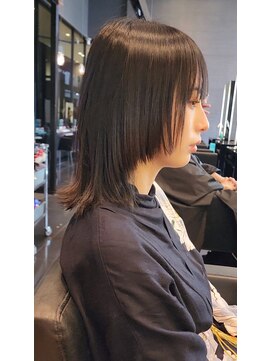 フルショウ 梅田(FURUSHO) 黒髪/艶髪/ウルフ/レイヤー