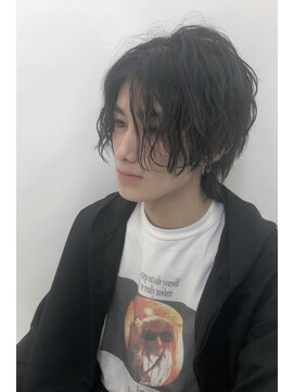 ユニ 江坂(Uni.) メンズパーマ　ミディアムウルフ　ツイストスパイラル